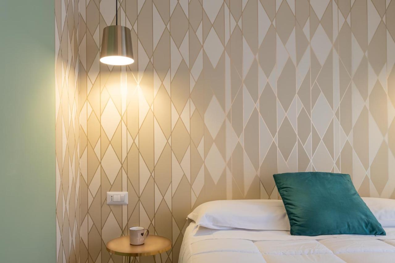 New Morpheus Rooms Rome Exterior photo