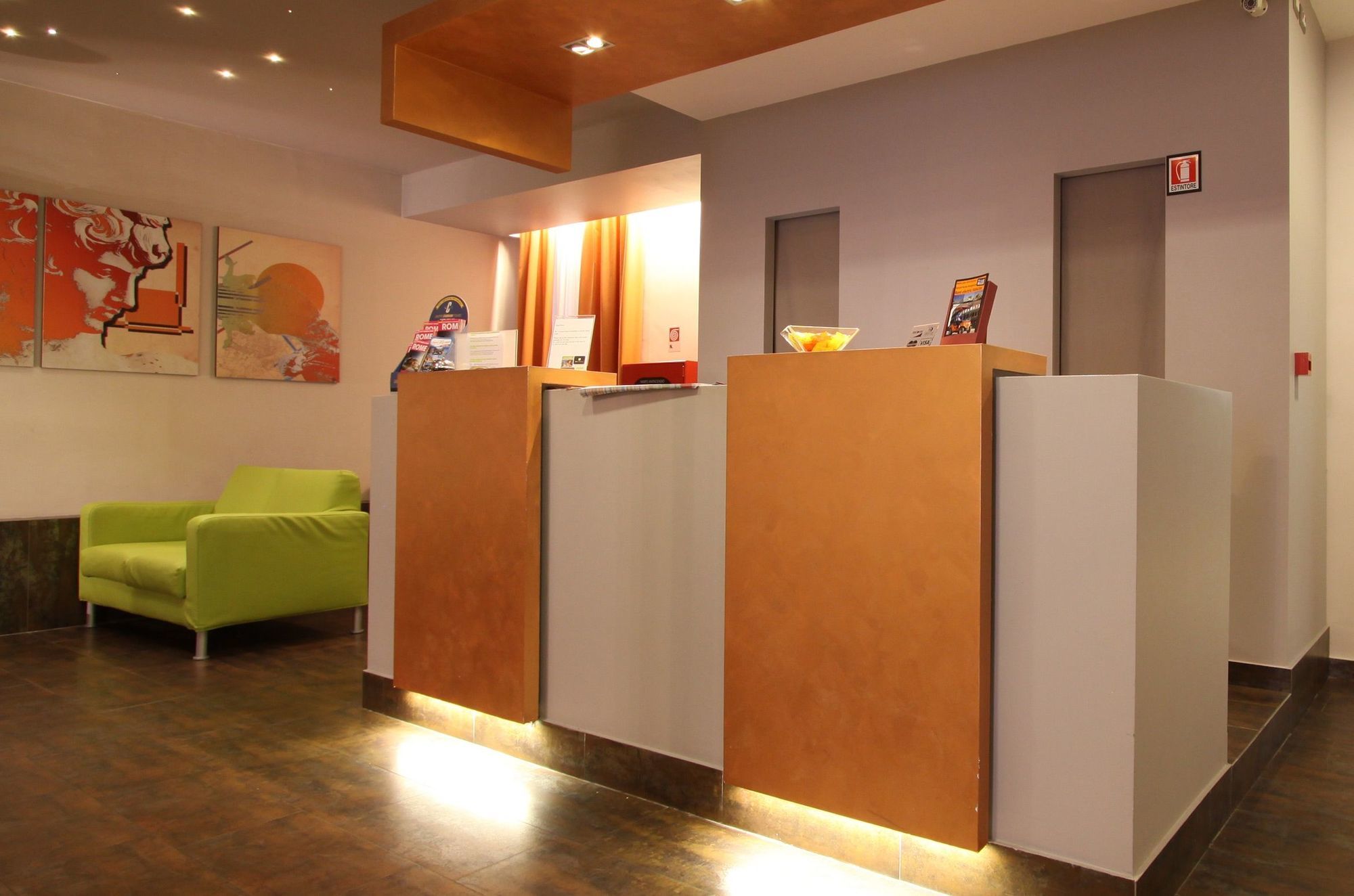 New Morpheus Rooms Rome Exterior photo
